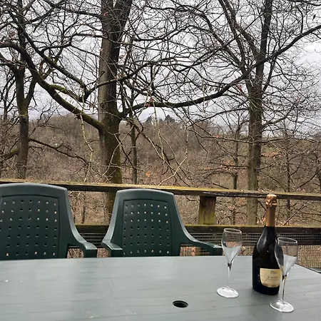 Dom wakacyjny Charming By The Meuse, Cleaning Included