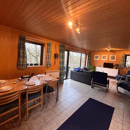 Charming By The Meuse, Cleaning Included *